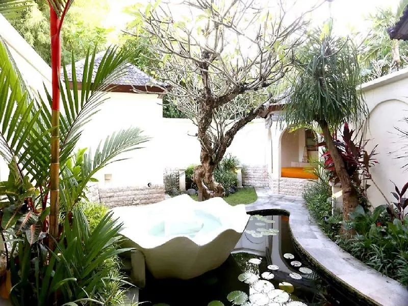 Urbanest Inn Villa Seminyak